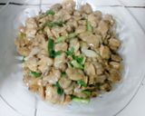 Hình bước làm 4 của món Ngao xào hành