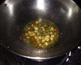 A picture of step 2 of Tomato chutney with green peas.