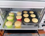 Hình bước làm 8 của món Cupcake kem tươi