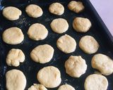 A picture of step 5 of 15min Yummy Tea scones.