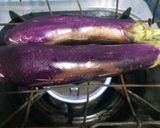 Foto langkah ke 2 dari resep Tarung bebanam (terong bakar).