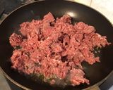 Une image de l'étape 3 de Bœuf à l'oseille, tomates, échalotes, ail et thym.