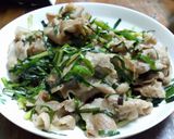梅花肉拌韭菜的食譜步驟1照片