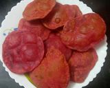 A picture of step 5 of Beetroot puri.