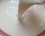 Gambar langkah 2 resipi Mango Panna Cotta 🥭.