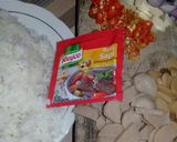 Foto langkah ke 1 dari resep Nasi goreng simpel.