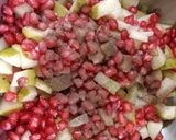 A picture of step 3 of Pear fruit chat.