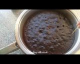 صورة لخطوة 7 من وصفة كيكة الشوكولاتة بالمقلاة دون الحاجة للفرن 🍫