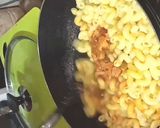 A picture of step 3 of Smoky pasta with Desi touch.
