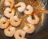 Foto del paso 2 de la receta: Salteado de camarón estilo Mua