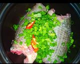 Hình bước làm 2 của món Cá rô kho thố-kho tộ