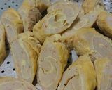 Foto langkah ke 3 dari resep Shrimp Roll.