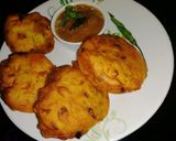A picture of step 8 of Crispy rice vada.