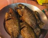 A picture of step 3 of Bengali: Koii Machher Tel-Jhal.