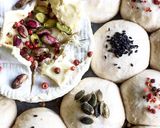 Foto del paso 6 de la receta: Panecillos de Yogur y Miel con Camembert