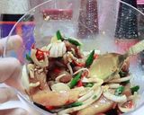 Foto langkah ke 2 dari resep Ayam kukus enoki.