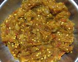 A picture of step 6 of Brinjal bharta.
