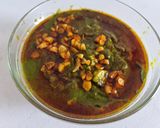 A picture of step 9 of Lasooni palakh paneer.