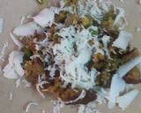 A picture of step 2 of Minced chicken cheese paratha.