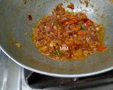 A picture of step 4 of Dal Palak and Green Papaya Curry.