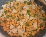 Foto del paso 5 de la receta: Garbanzos al pesto