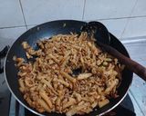 Foto langkah ke 5 dari resep Lumpia Rebung.