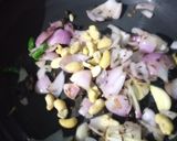 A picture of step 3 of Palak Paneer.