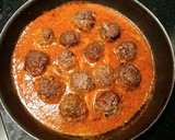 Foto del paso 5 de la receta: Albóndigas con puré naranja