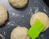 A picture of step 8 of Stuffed Chicken Bun.