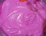 Foto langkah ke 5 dari resep Es Krim Buah Naga Simple.