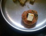 A picture of step 4 of YummyYam-Lollipop.