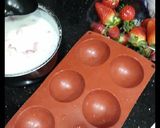 صورة لخطوة 2 من وصفة حلى جوز الهند 🍧 بالفريز 🍓