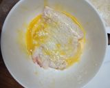 Hình bước làm 2 của món Tonkatsu - Thịt heo chiên xù