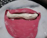 A picture of step 4 of Vegetables stuffed Rose Momos.