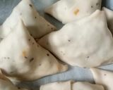 A picture of step 5 of Potato Samosa.