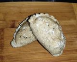 Foto del paso 9 de la receta: Empanadas rellenas de pollo con salsa bechamel y masa integral con semillas casera