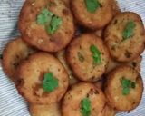 A picture of step 6 of Fried Potato Kababs without coating.