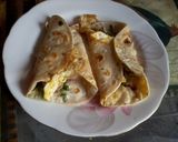 A picture of step 8 of Egg rolls.