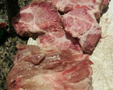 Foto del paso 1 de la receta: Bondiola a la portuguesa con vino tinto