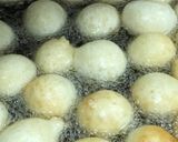 صورة لخطوة 5 من وصفة لقيمات بطريقتي 😋😍