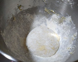 Foto del paso 1 de la receta: Gubana italiana rellena de frutas y frutos secos