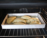 Foto del paso 17 de la receta: Empanadillas caseras de tomate, de espinacas y de cebolla