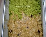 Foto langkah ke 5 dari resep Matcha Crumble Banana Bread.