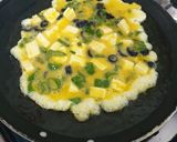 A picture of step 3 of Easy Morning Omelet 🌄 🍳 اومليت عالصبح.