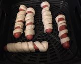 A picture of step 4 of Air Fried Mummies.