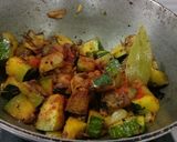 कद्दू की सब्जी (kaddu ki sabzi recipe in Hindi) रेसिपी चरण 2 फोटो