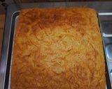 Foto langkah ke 4 dari resep Bolu Panggang Keju.