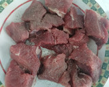 Foto del paso 1 de la receta: Carne guisada en Salsa Estilo Casero - Sin Gluten Ni lácteos
