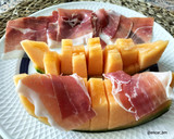 Foto del paso 4 de la receta: Melón con jamón