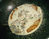 Foto del paso 3 de la receta: Carré de Cerdo con Crema de Champiñones y Curry